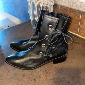 Matisse boots size 9
